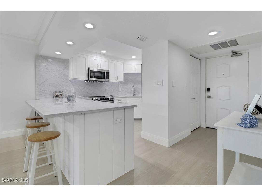 1 Bluebill Avenue #410 Naples FL 34108 225073630 image8