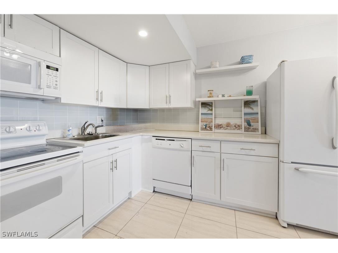 1 Bluebill Avenue #605 Naples FL 34108 226010947 image16