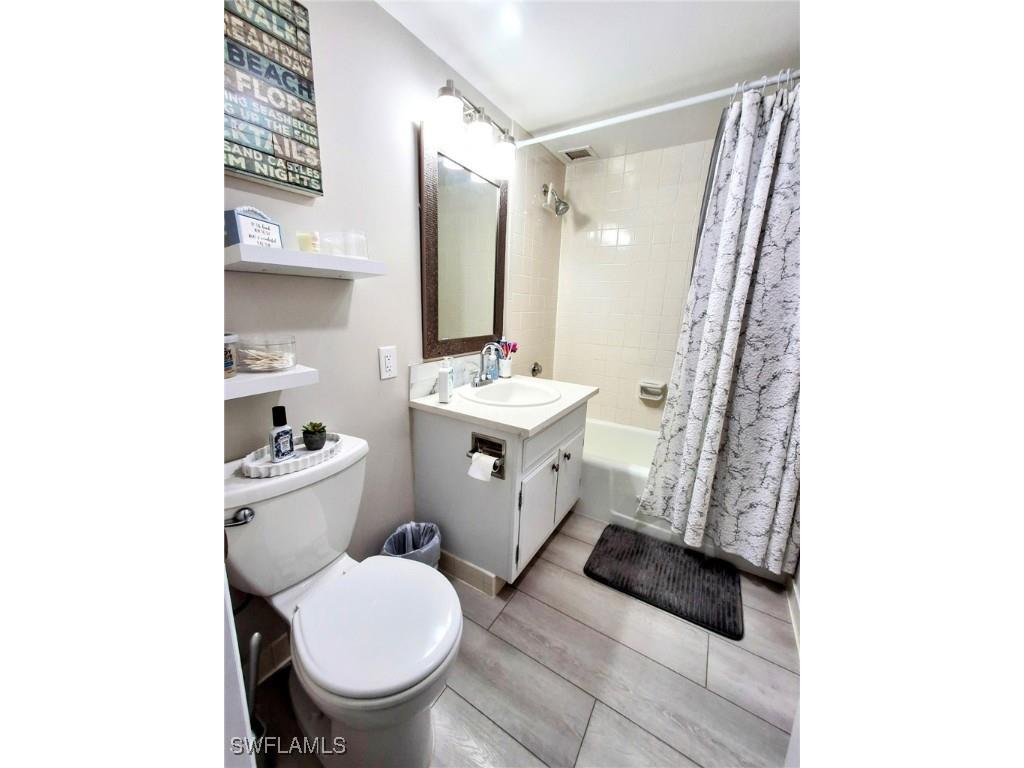 1 Bluebill Avenue #702 Naples FL 34108 225056312 image7