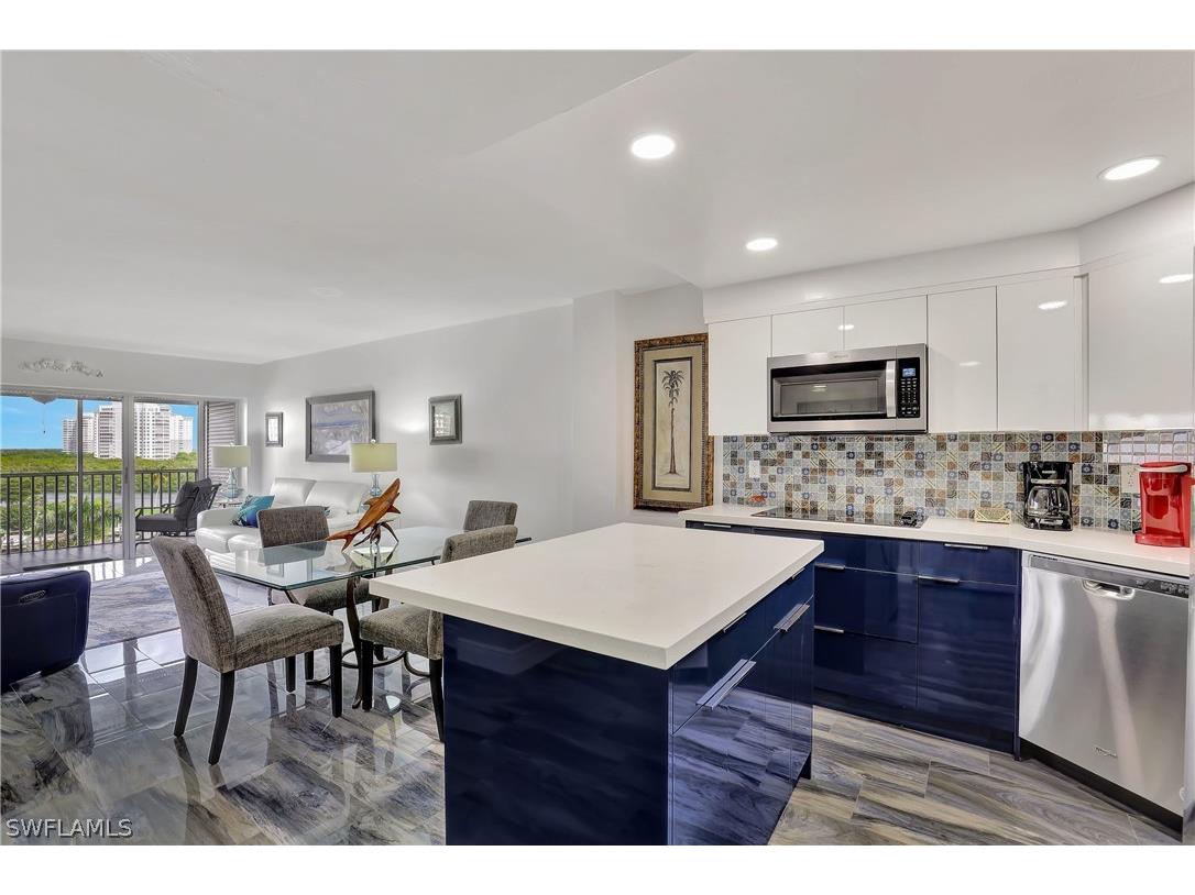 1 Bluebill Avenue #703 Naples FL 34108 223010371 image1