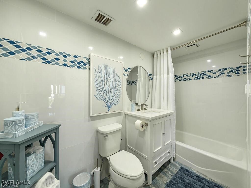 1 Bluebill Avenue #703 Naples FL 34108 225077740 image9