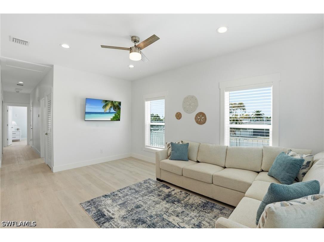 1 Fairview Boulevard Fort Myers Beach FL 33931 226000699 image7