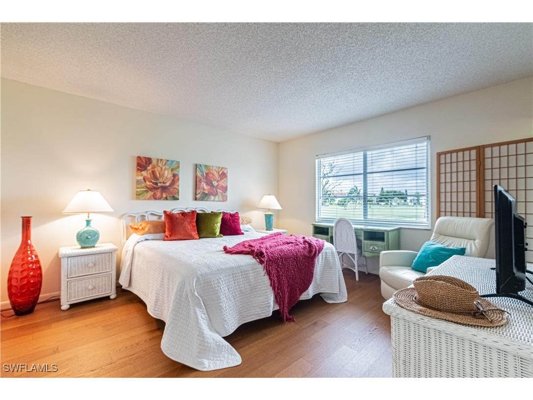 1 High Point Circle W #102 Naples FL 34103 225059547 image10