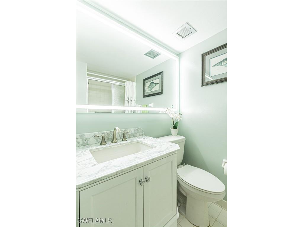 1 High Point Circle W #102 Naples FL 34103 225059547 image18