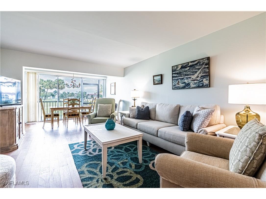 1 High Point Circle W #102 Naples FL 34103 225059547 image3