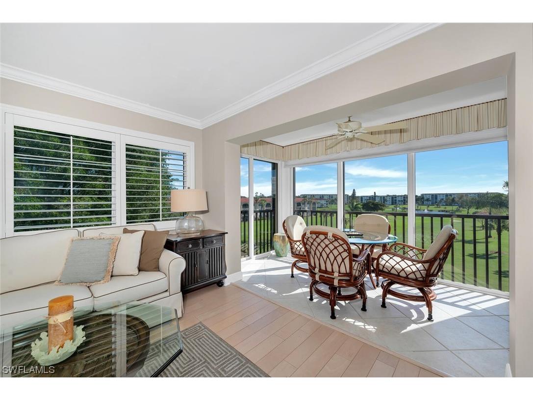 1 High Point Cir W #401 Naples FL 34103 224016633 image1