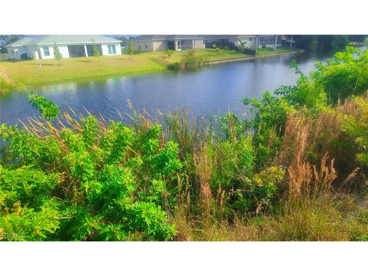 1 NE 19th Terrace Cape Coral FL 33909 2025014417 image6