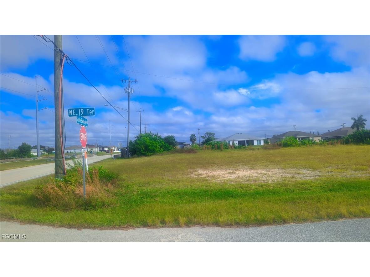 1 NE 19th Terrace Cape Coral FL 33909 2025014417 image7