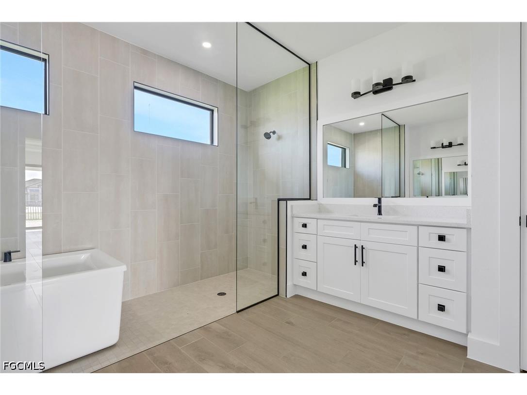 1 NW 35th Place Cape Coral FL 33993 2026019098 image15