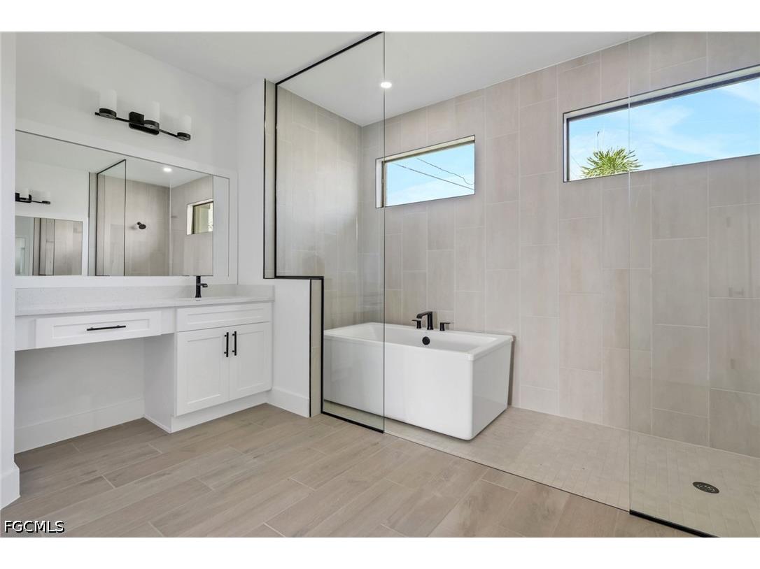 1 NW 35th Place Cape Coral FL 33993 2026019098 image16