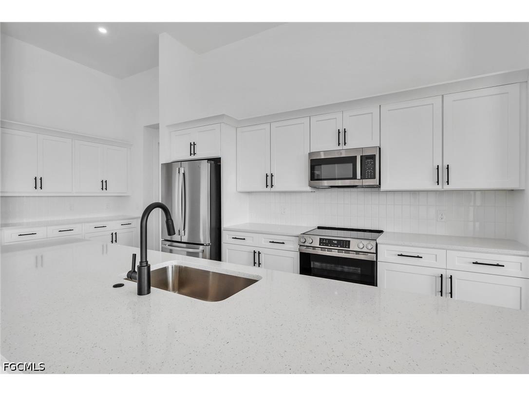 1 NW 35th Place Cape Coral FL 33993 2026019098 image6