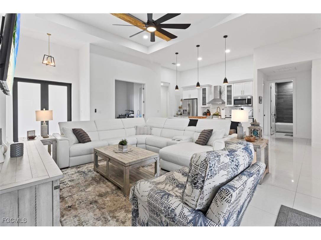 1 NW 8th Terrace Cape Coral FL 33993 2025010320 image10