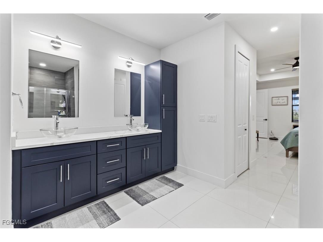 1 NW 8th Terrace Cape Coral FL 33993 2025010320 image24