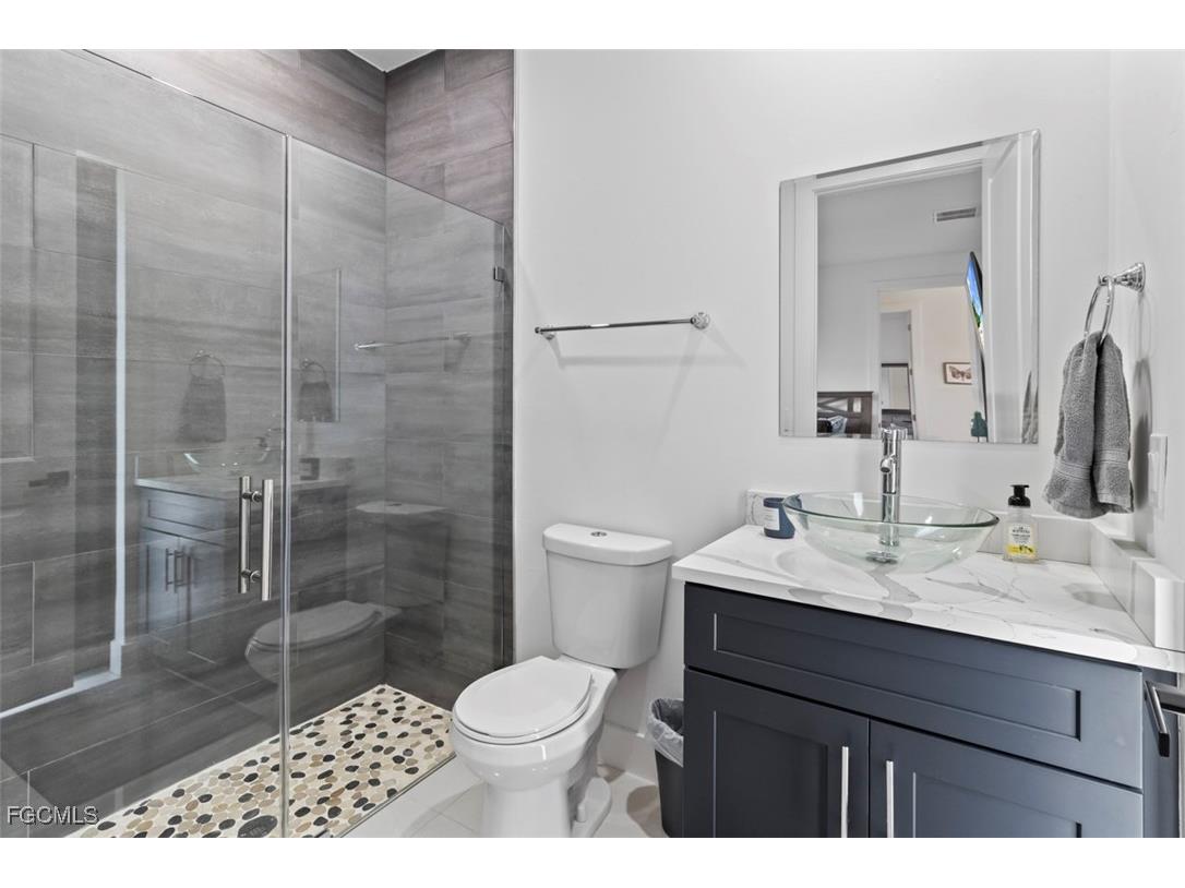 1 NW 8th Terrace Cape Coral FL 33993 2025010320 image29