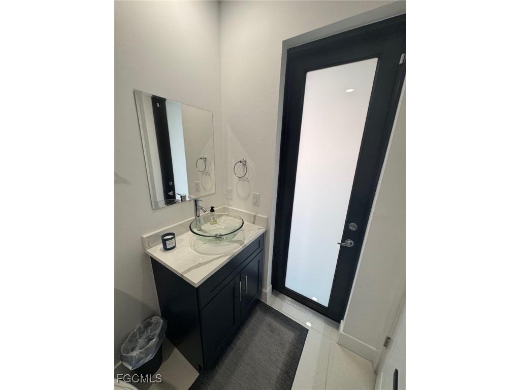 1 NW 8th Terrace Cape Coral FL 33993 2025010320 image30