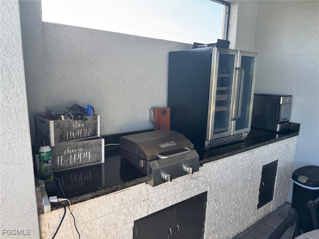 1 NW 8th Terrace Cape Coral FL 33993 2025010320 image36