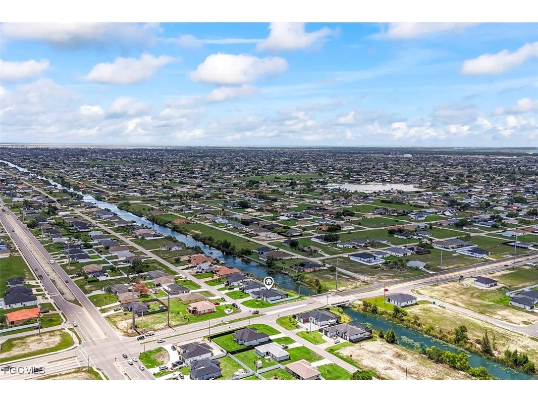 1 NW 8th Terrace Cape Coral FL 33993 2025010320 image44