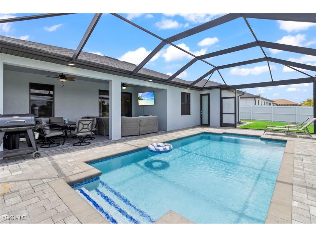 1 NW 8th Terrace Cape Coral FL 33993 2025010320 image49