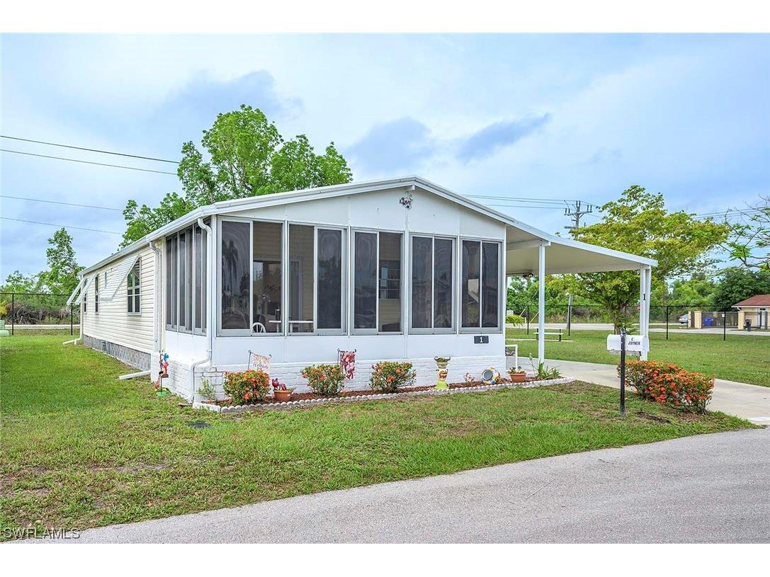 1 Poinsettia Drive Fort Myers FL 33905 223040484 image1