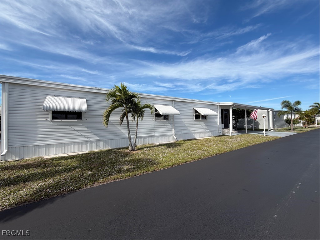 10 Blue Skys Drive Naples FL 34104 2025020460 image3