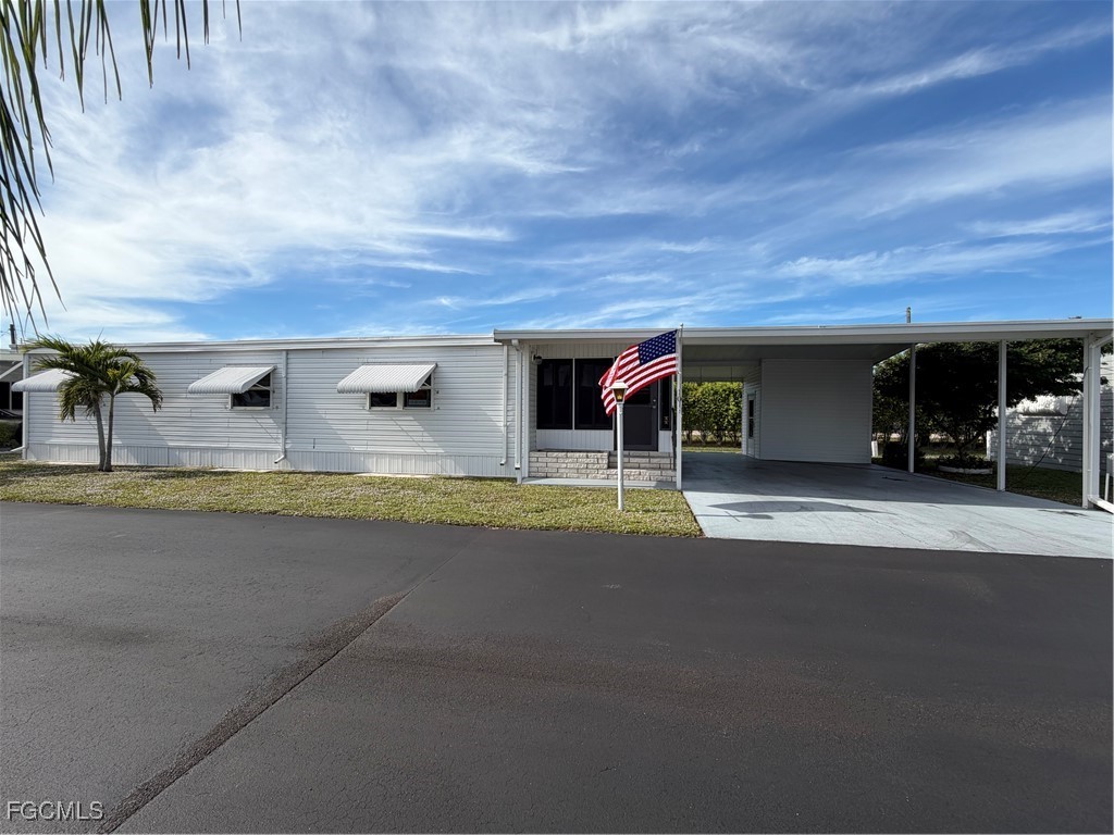 10 Blue Skys Drive Naples FL 34104 2025020460 image4