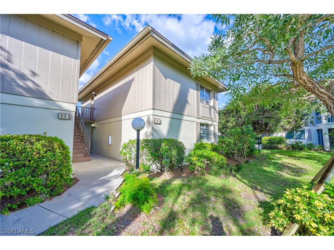 10 Bob O Link Court #10A Naples FL 34105 223073447 image1