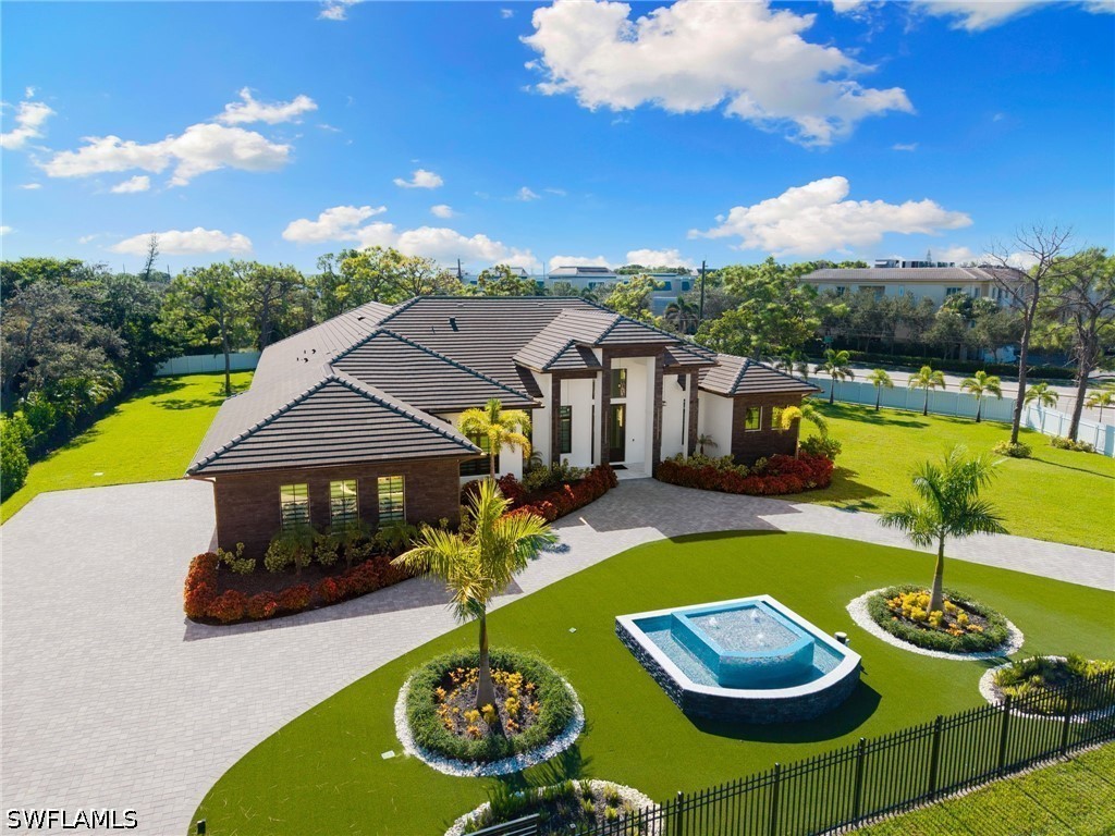 10 Caribbean Road Naples FL 34108 226019813 image38