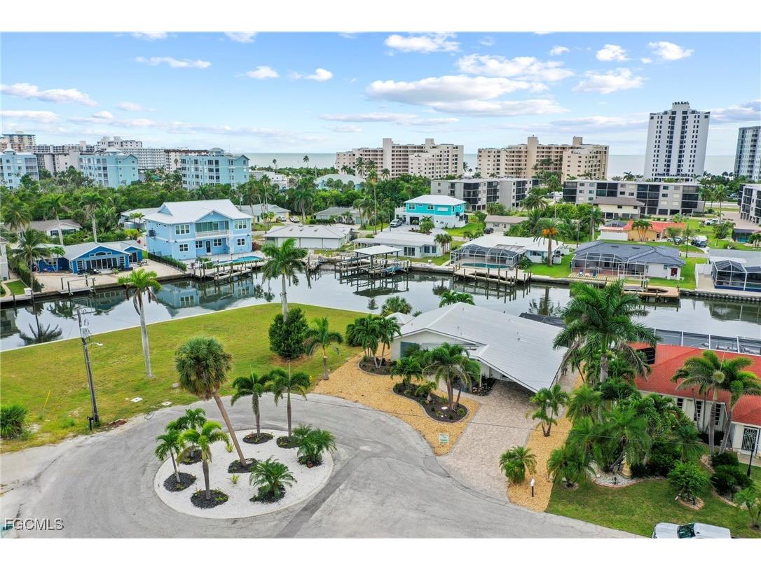 10 Clearview Boulevard Fort Myers Beach FL 33931 2025015480 image3