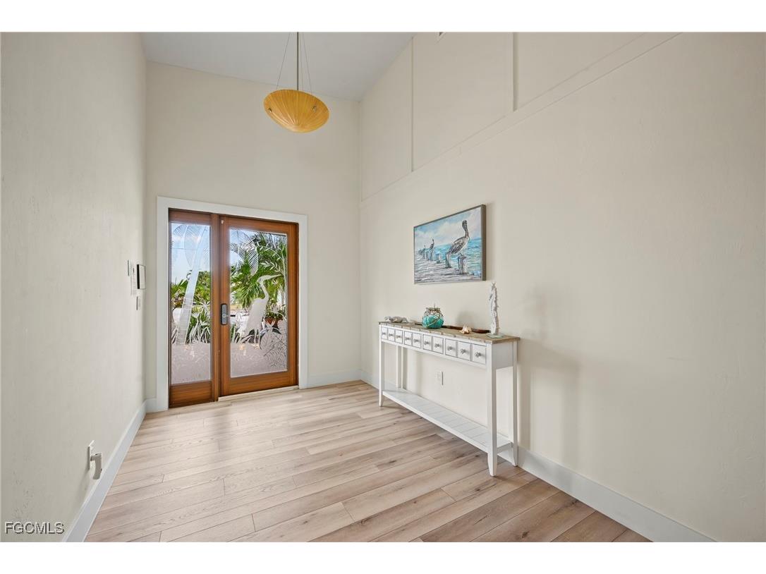 10 Clearview Boulevard Fort Myers Beach FL 33931 2025015480 image6