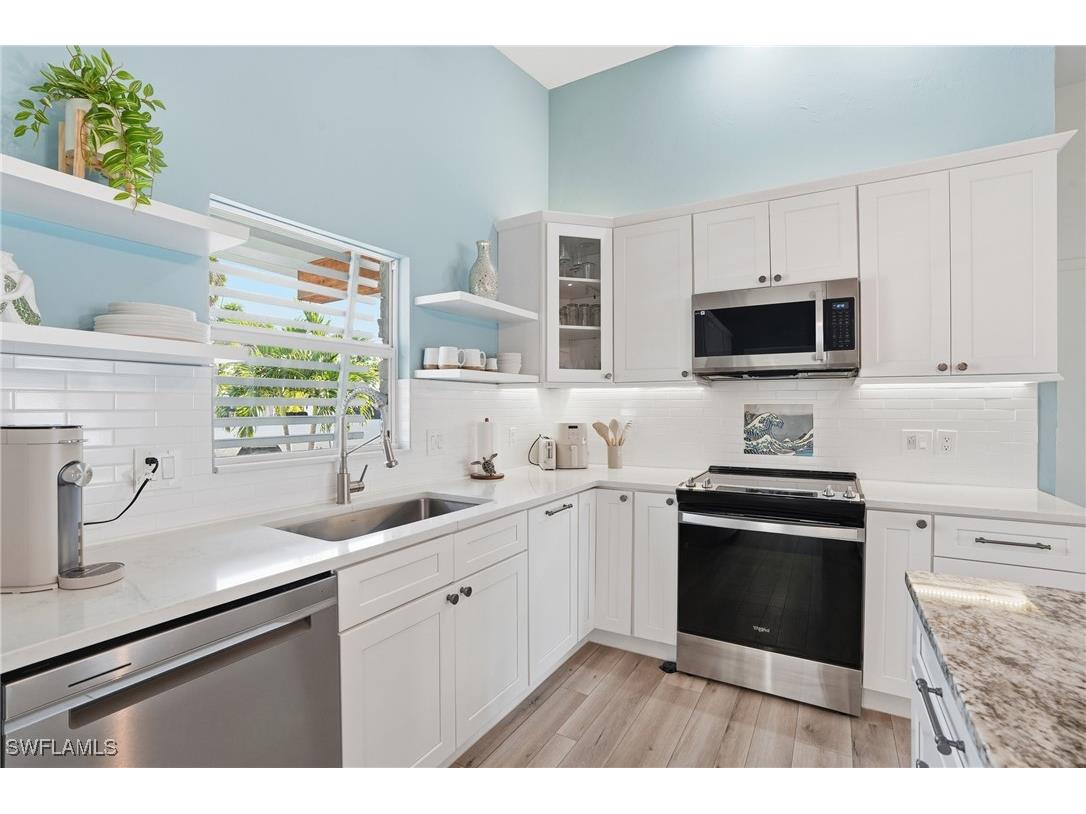 10 Clearview Boulevard Fort Myers Beach FL 33931 225081509 image16