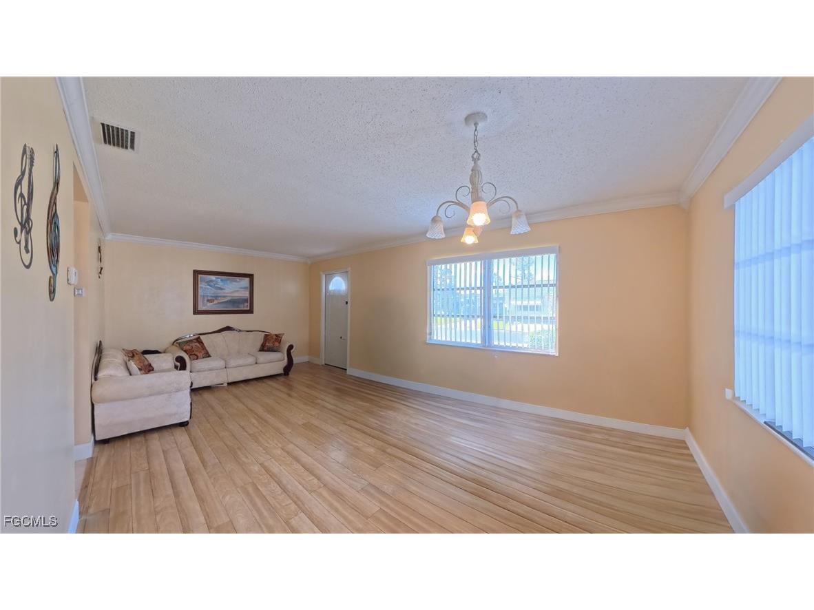 10 Dawn Flower Circle Lehigh Acres FL 33936 2025018544 image20