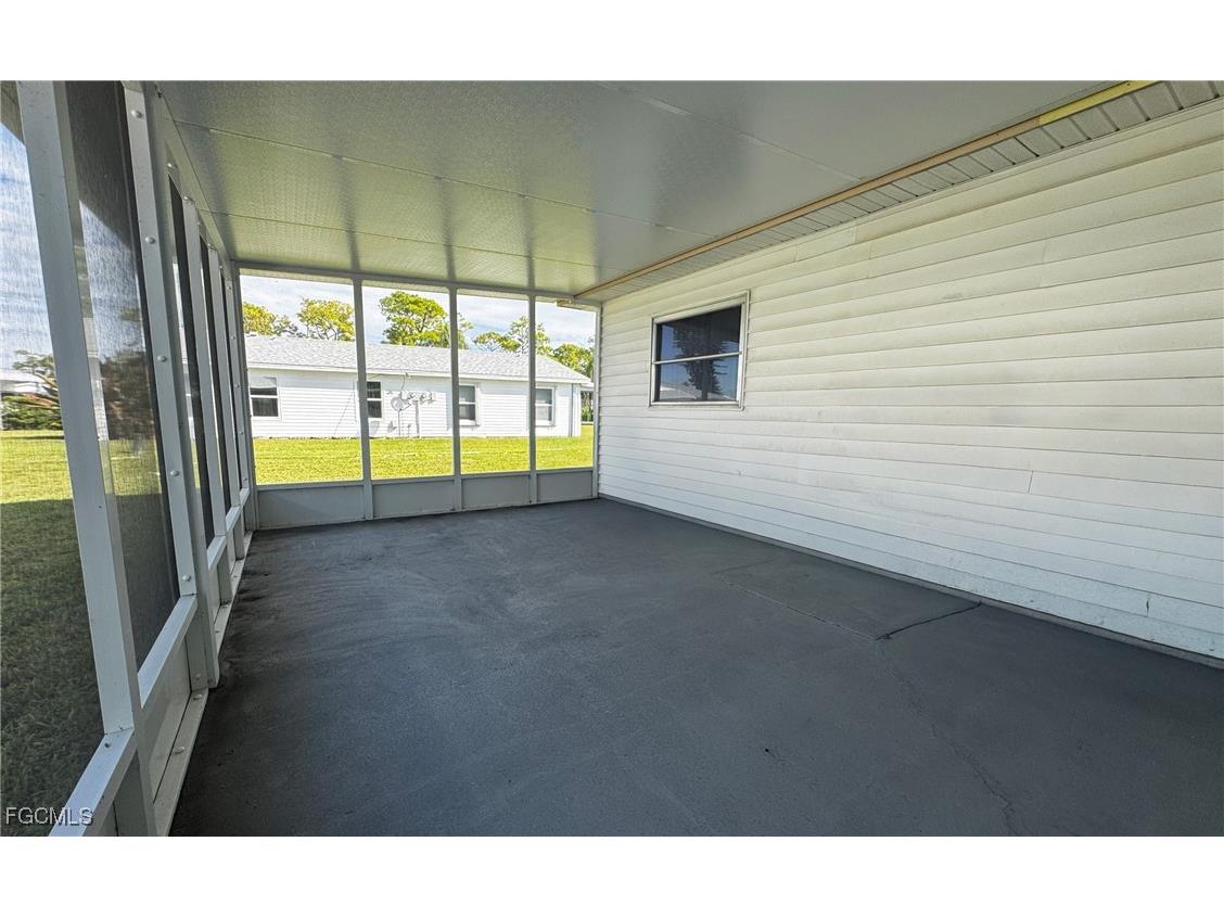 10 Dawn Flower Circle Lehigh Acres FL 33936 2025018865 image15