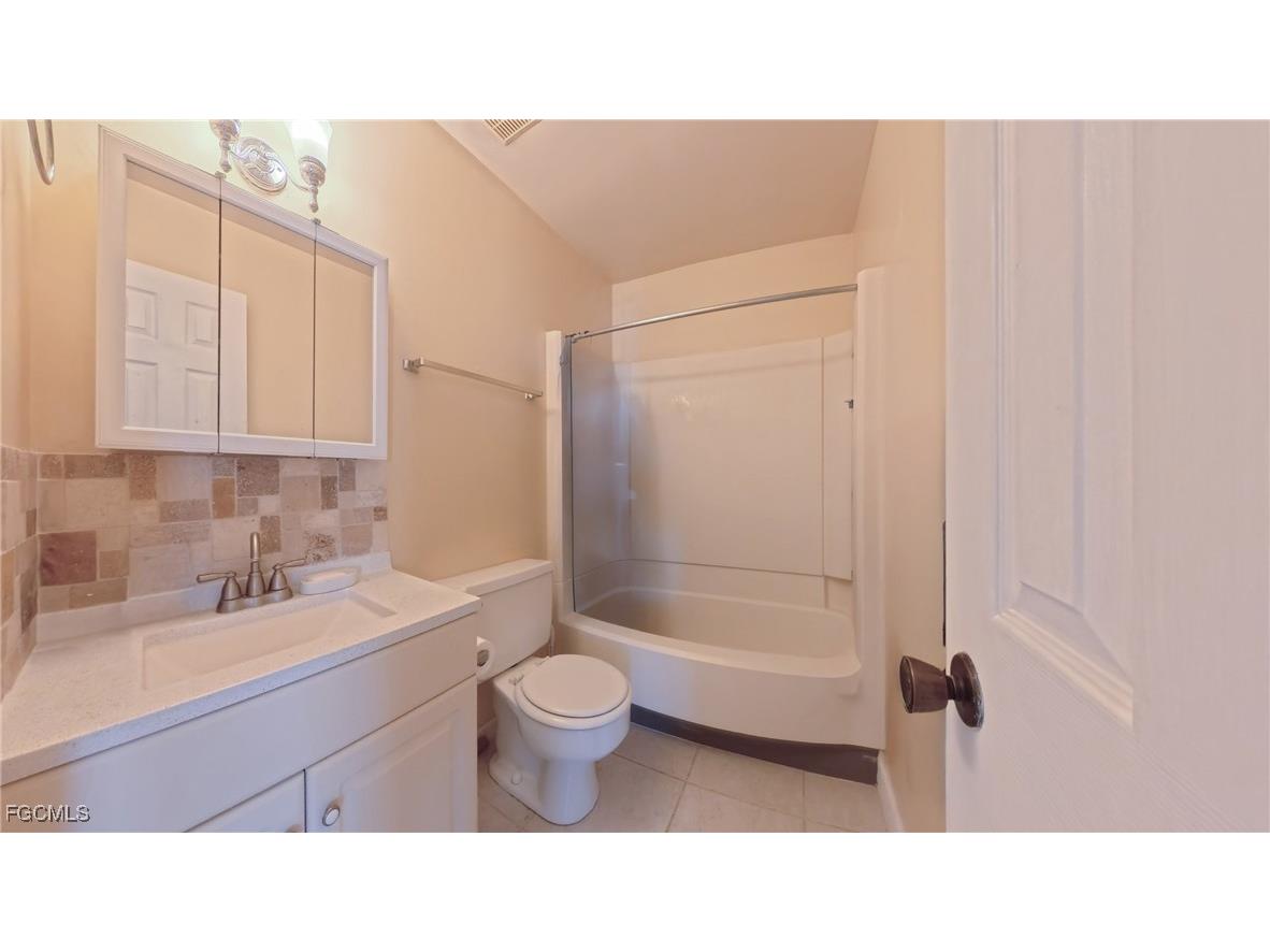 10 Dawn Flower Circle Lehigh Acres FL 33936 2025018865 image29