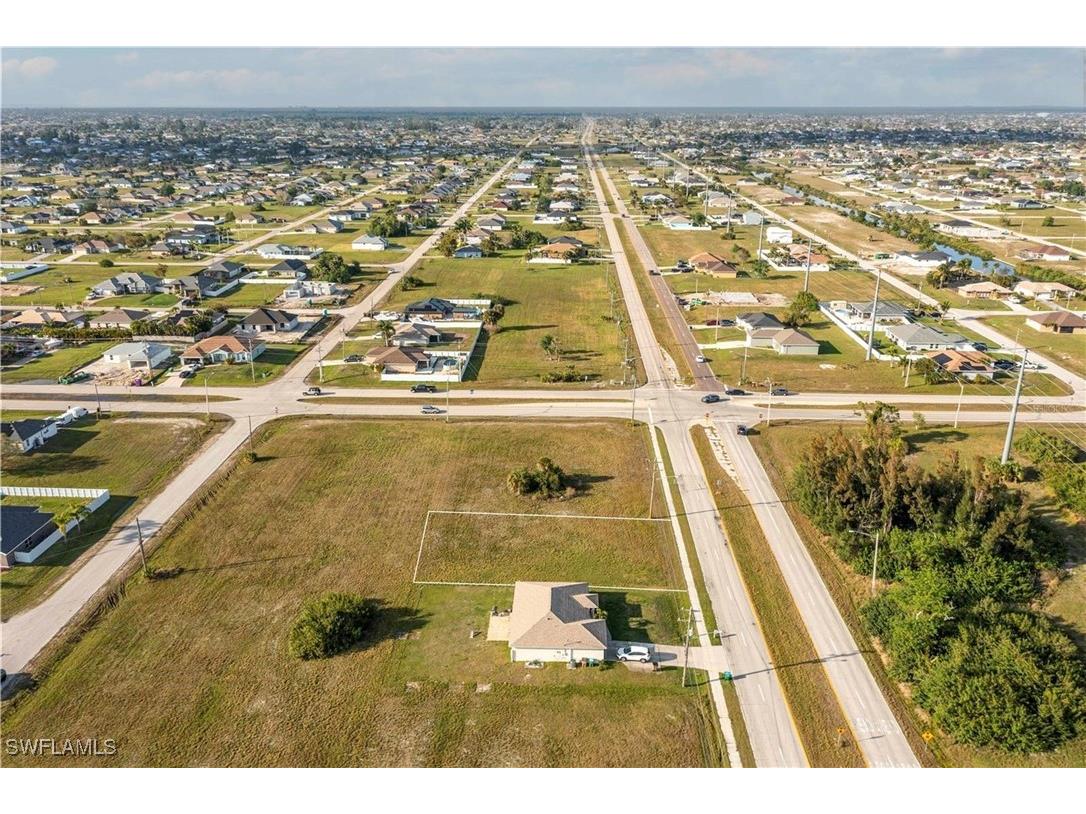 10 El Dorado Boulevard S Cape Coral FL 33991 225026739 image13