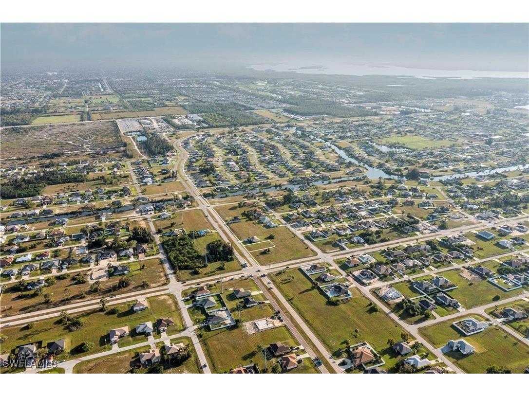10 El Dorado Boulevard S Cape Coral FL 33991 225026739 image15