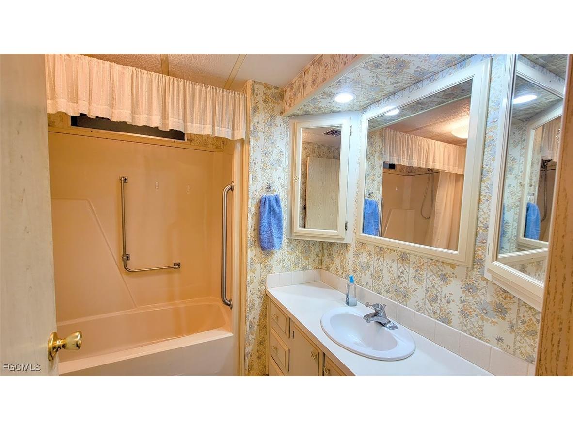 10 Hay Street Alva FL 33920 2025016240 image10