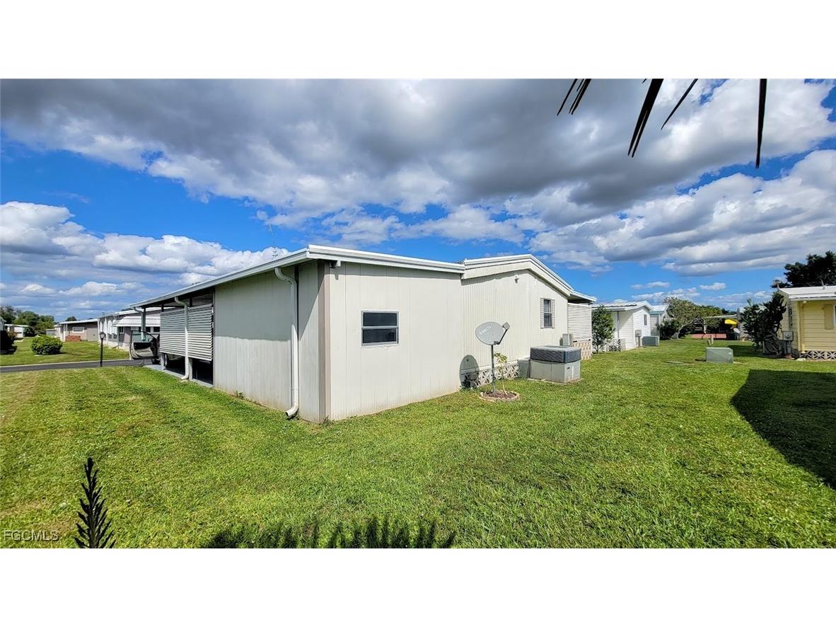 10 Hay Street Alva FL 33920 2025016240 image4