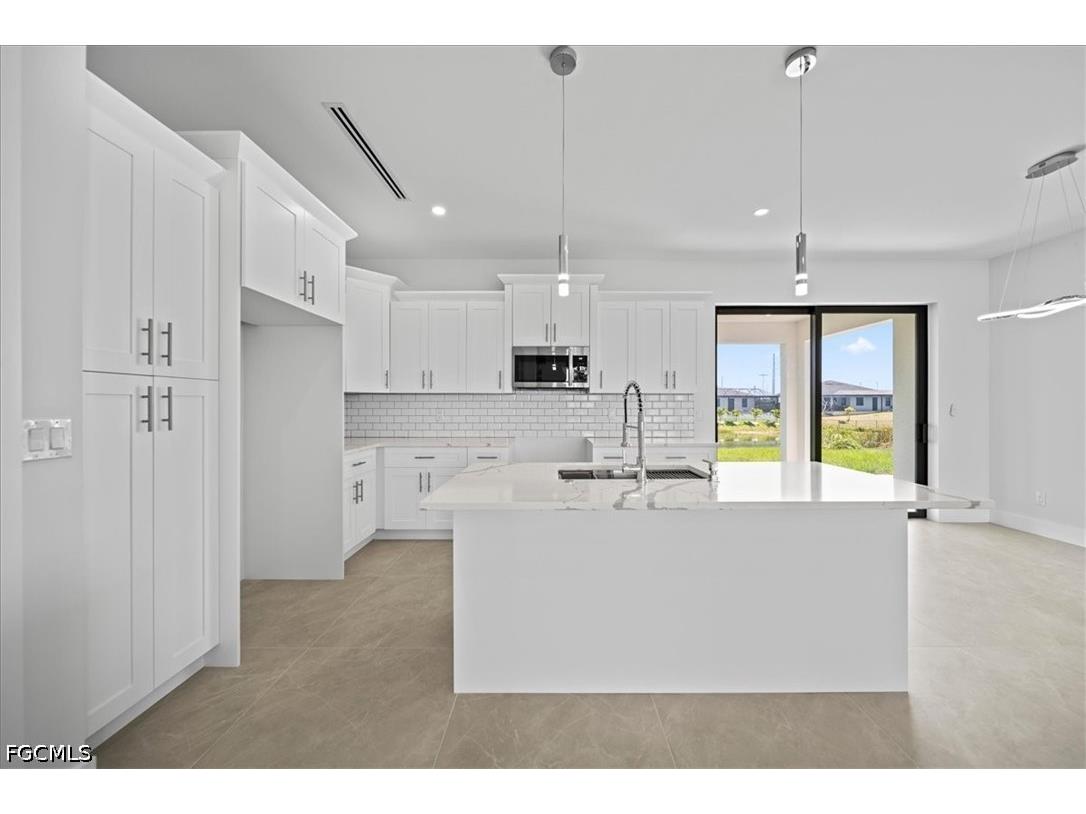 10 NE 9th Street Cape Coral FL 33909 2026021128 image10