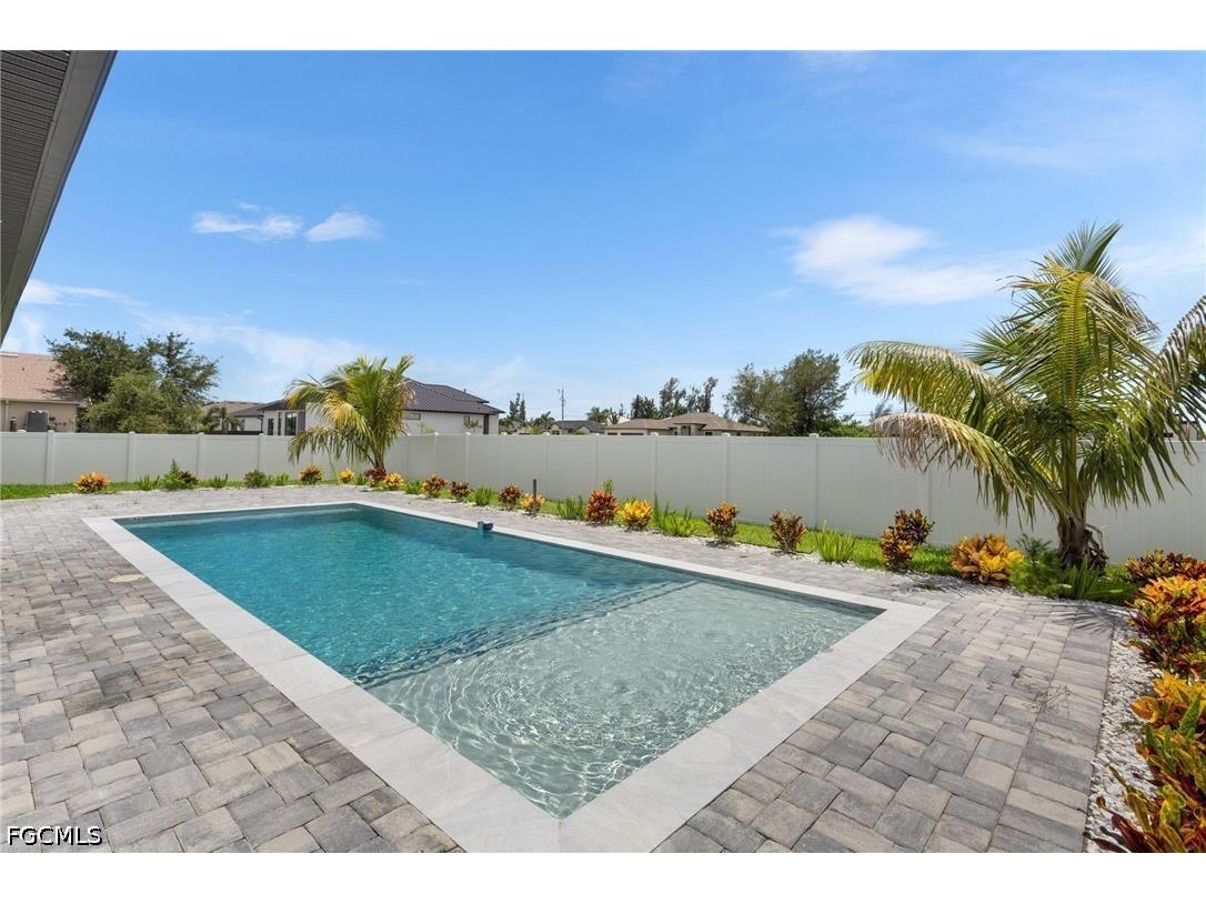 10 SW 33rd Avenue Cape Coral FL 33991 2026019116 image21
