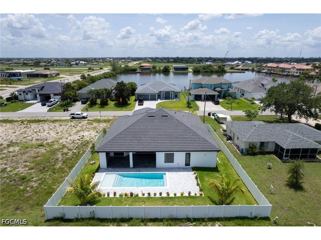 10 SW 33rd Avenue Cape Coral FL 33991 2026019116 image5