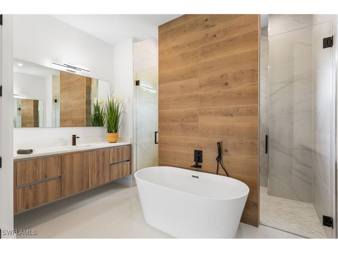 10 SW 33rd Avenue Cape Coral FL 33991 225058004 image32