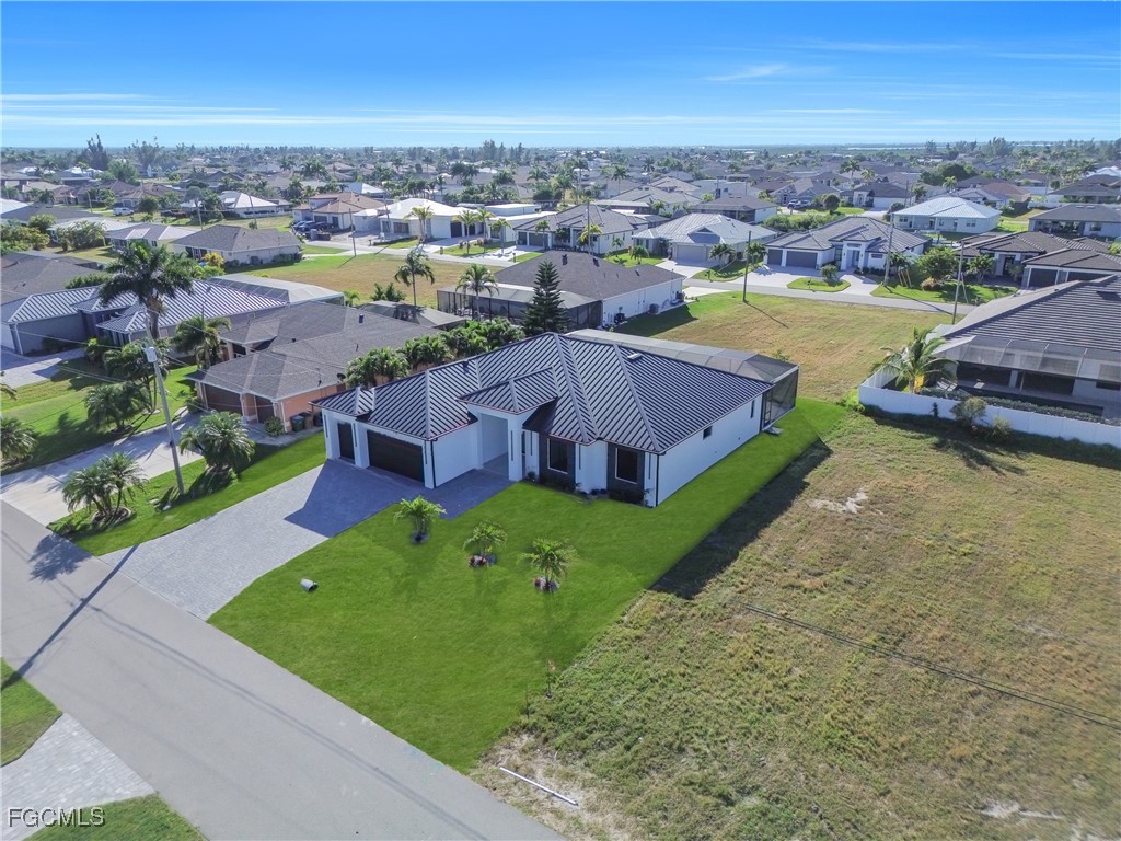 10 SW 35th Avenue Cape Coral FL 33991 2025019739 image40