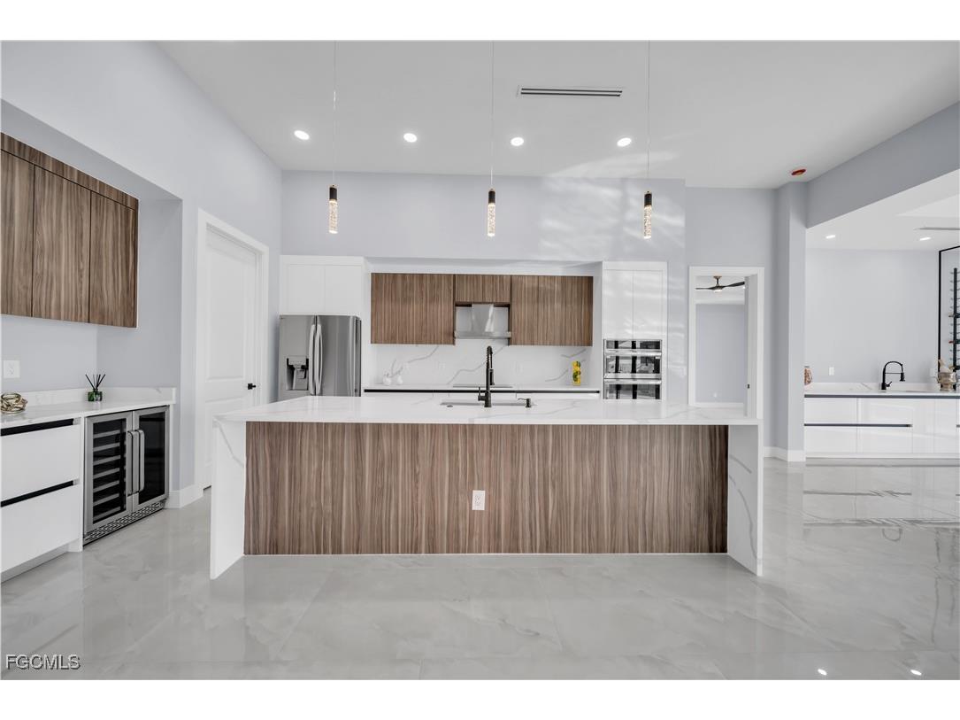 10 SW 35th Avenue Cape Coral FL 33991 2025019739 image5