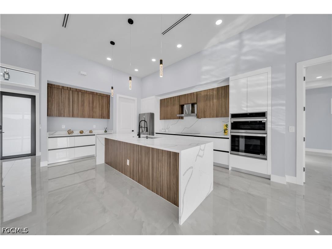 10 SW 35th Avenue Cape Coral FL 33991 2026021237 image4