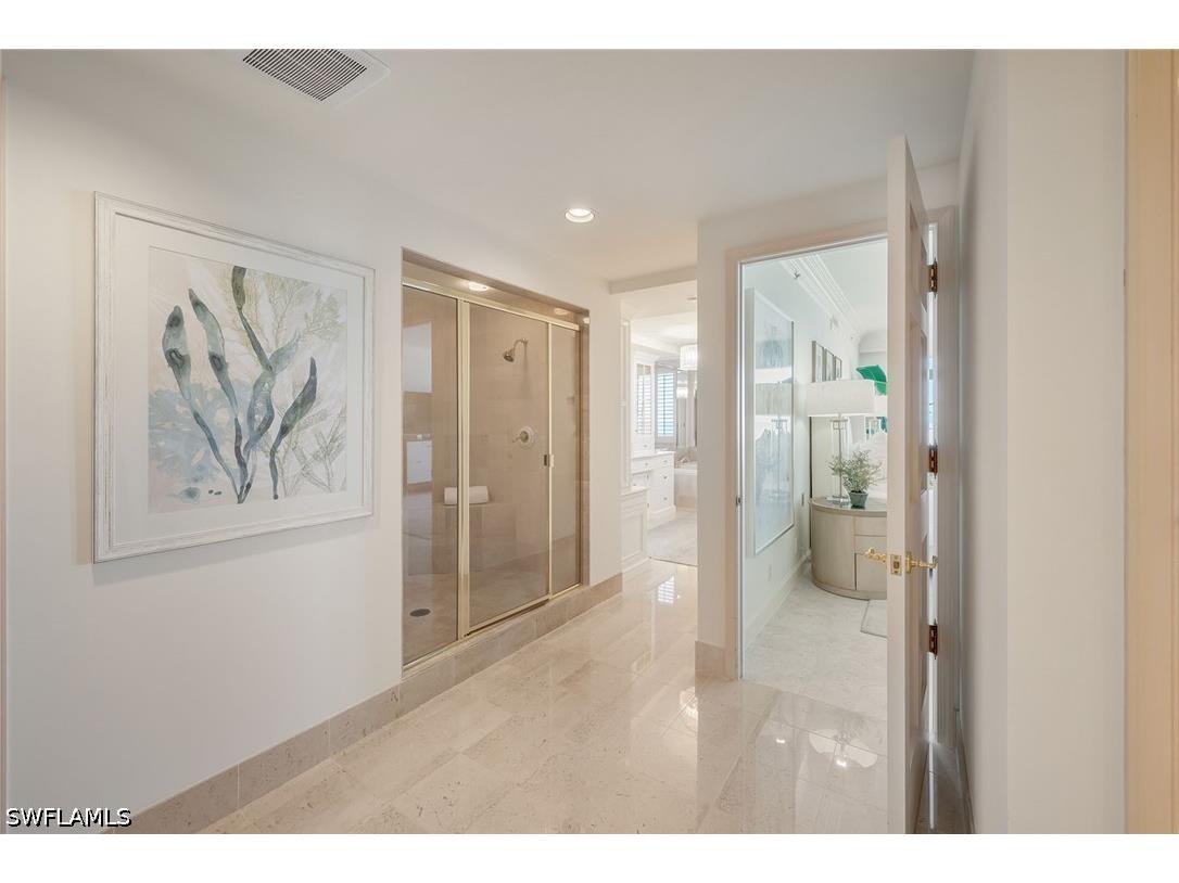10 Seagate Drive #6N Naples FL 34103 225008770 image44