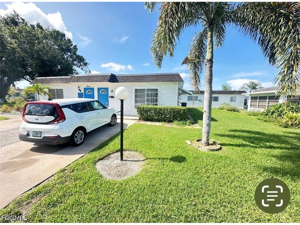 10 Tangelo Court Lehigh Acres FL 33936 2026014926 image1