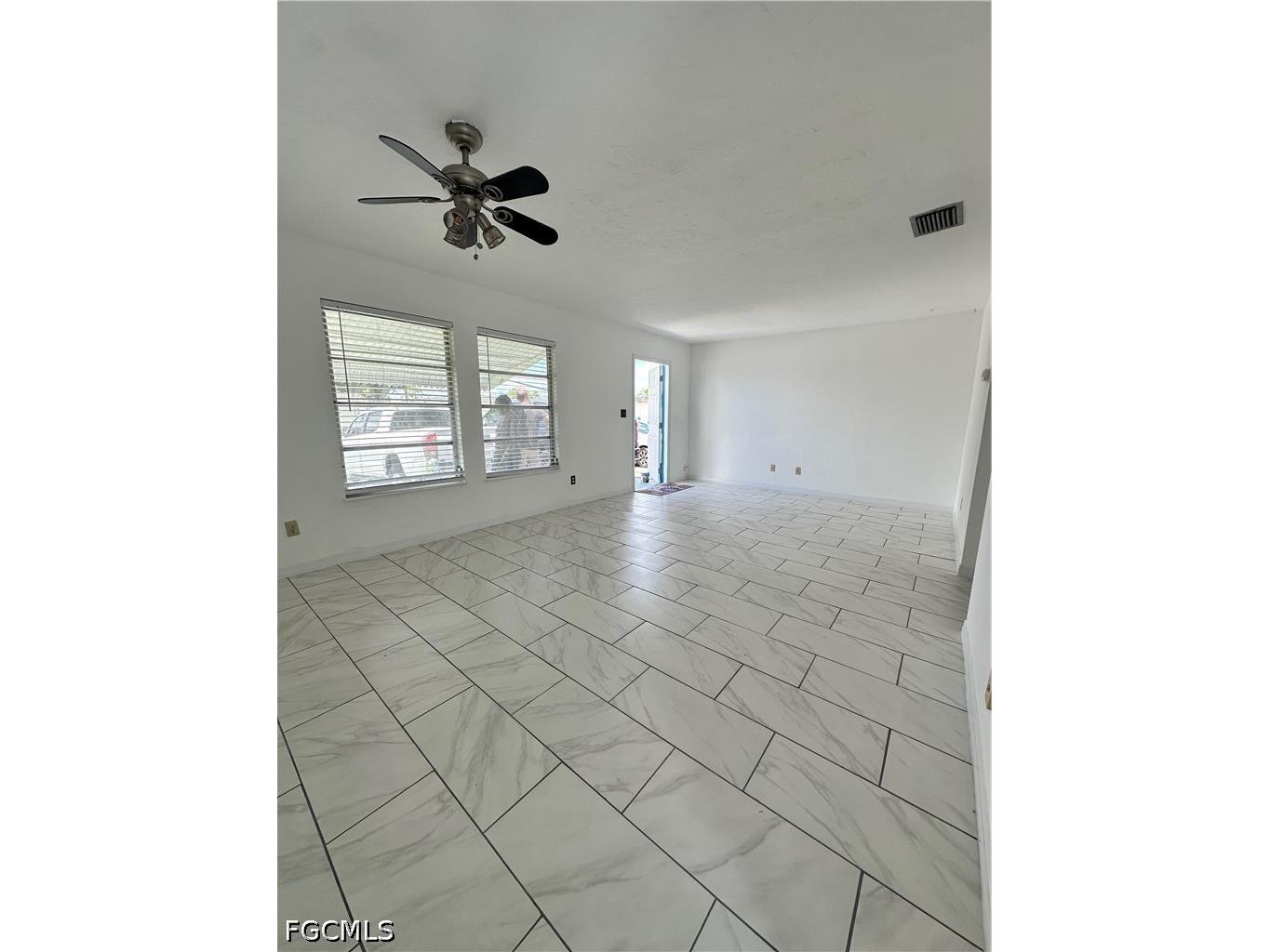 10 Tangerine Court Lehigh Acres FL 33936 2026024160 image12