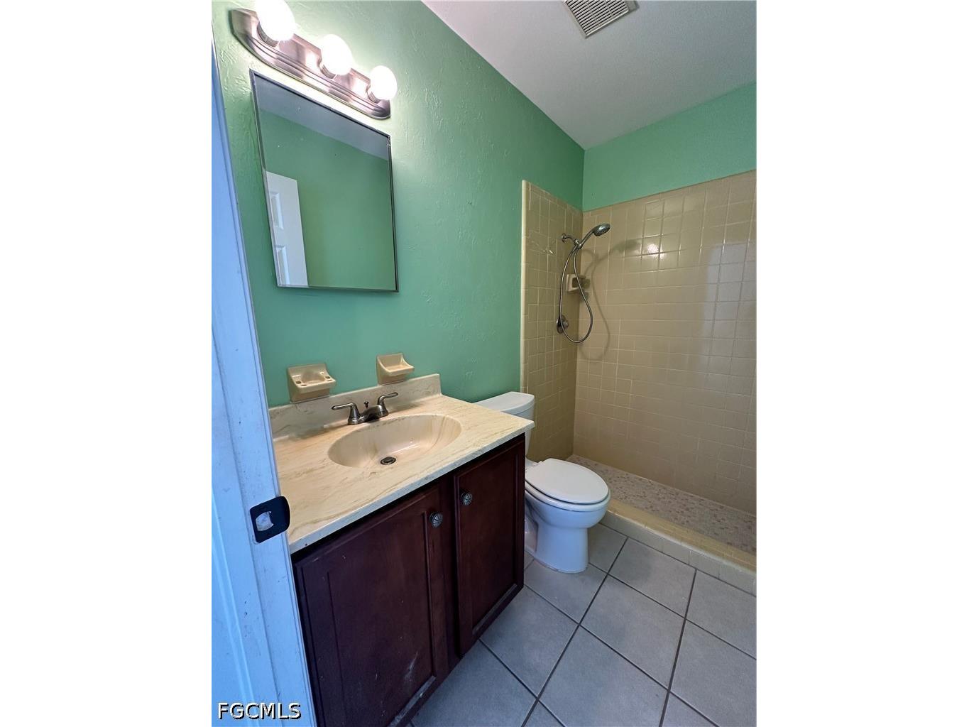 10 Tangerine Court Lehigh Acres FL 33936 2026024160 image18