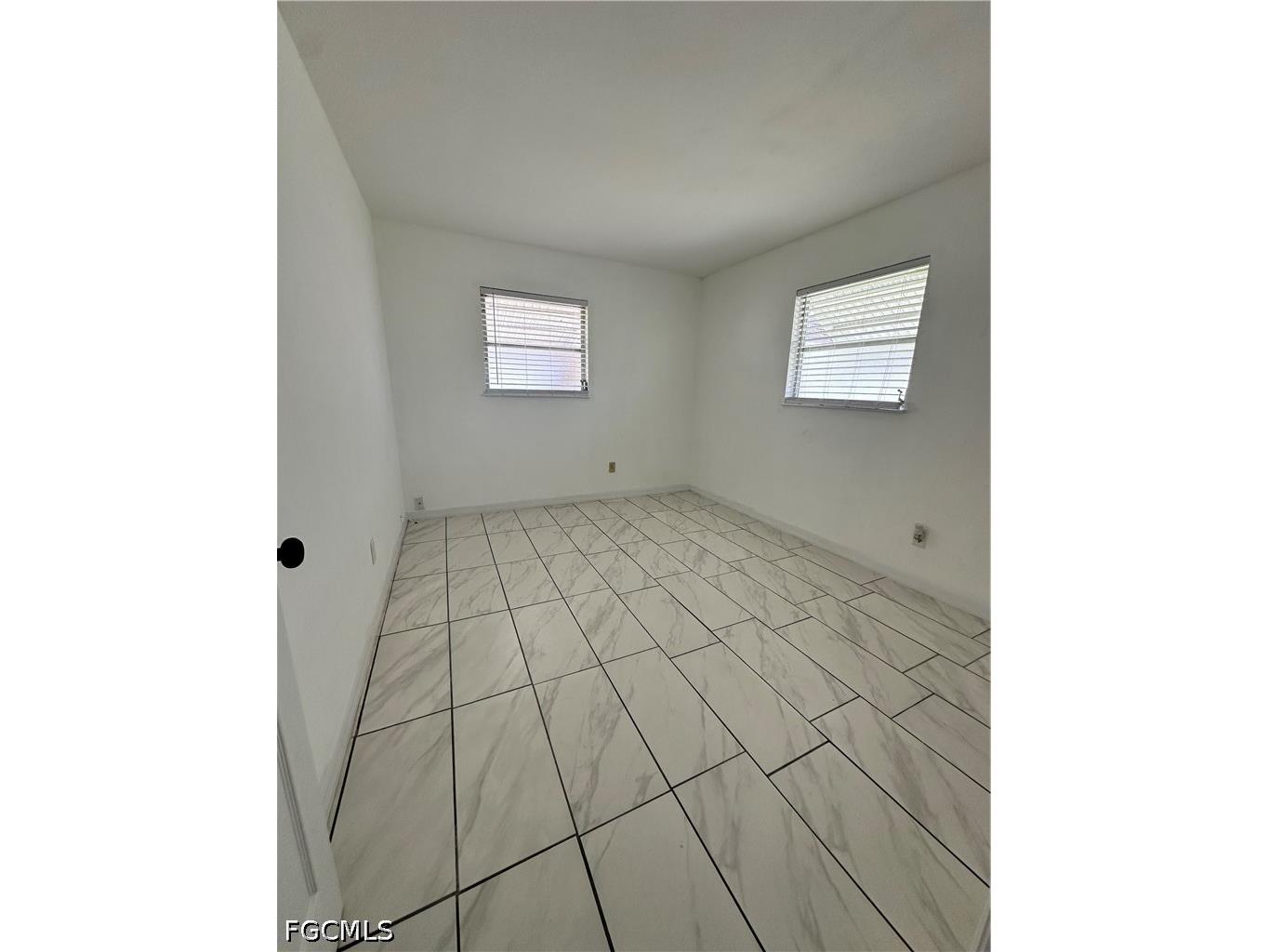 10 Tangerine Court Lehigh Acres FL 33936 2026024160 image23