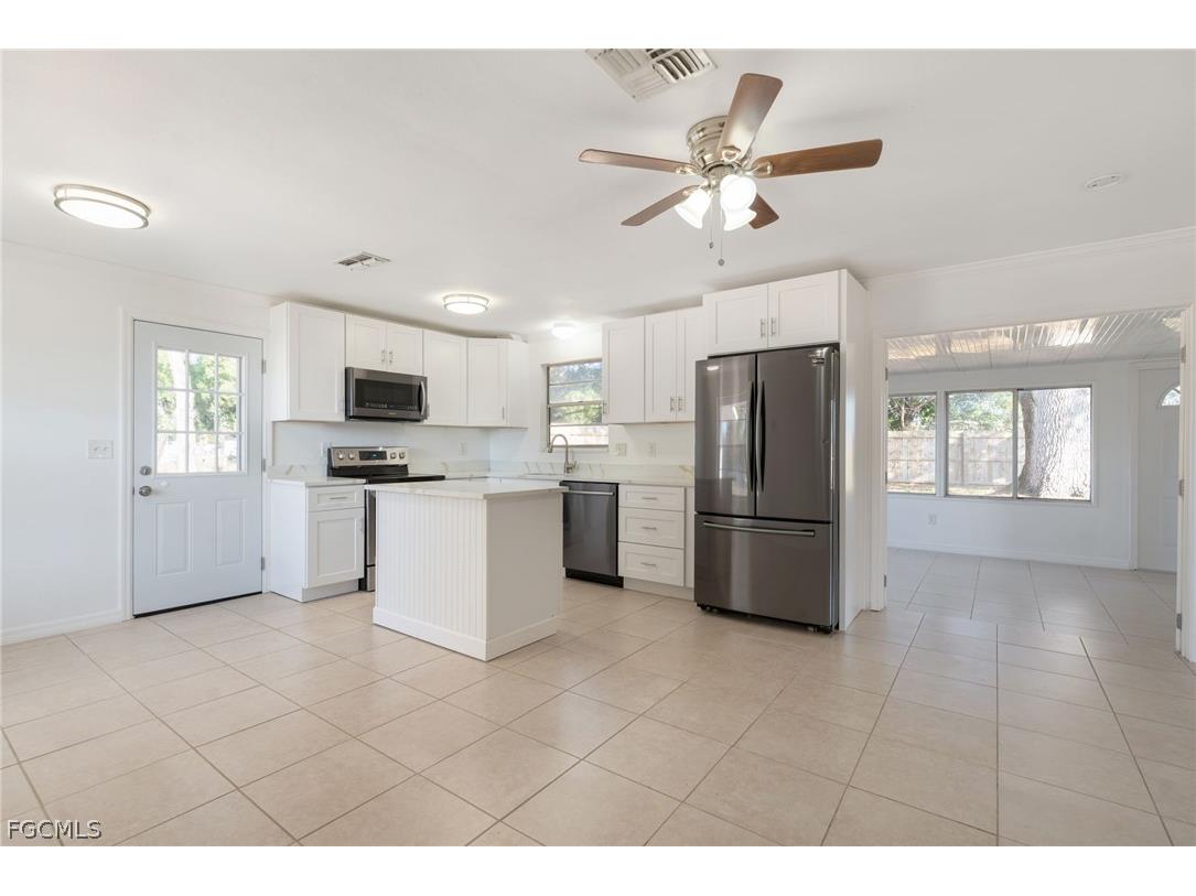 100 Contee Drive Lehigh Acres FL 33936 2026007767 image10